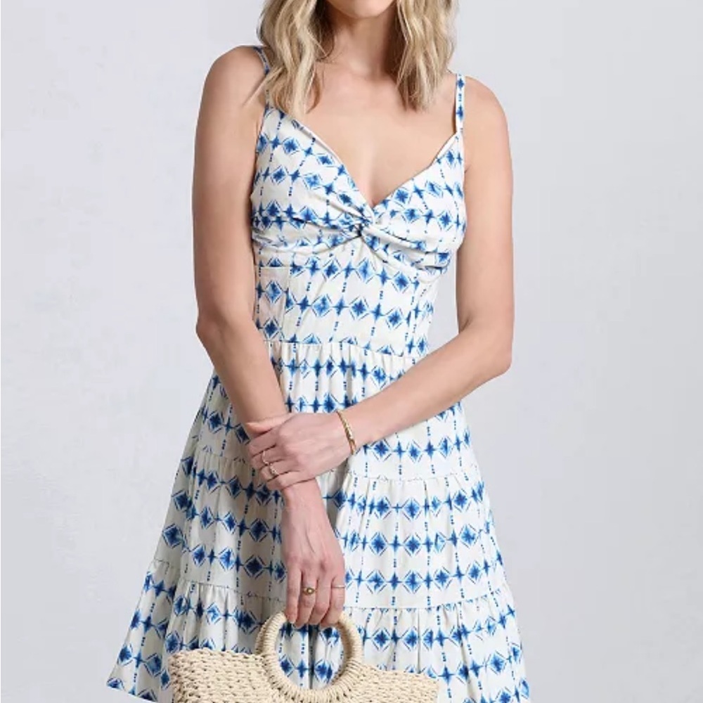 Avec Les Filles White and Blue Tie-Front Midi Dress